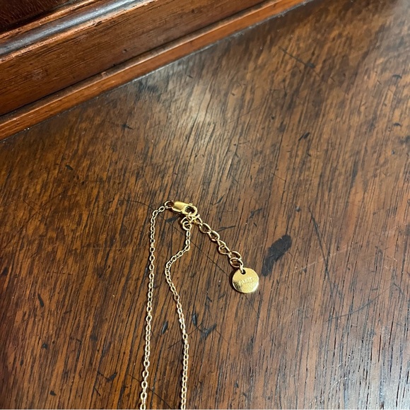 Louise Damas Necklace La Nacre 24k Gold-Plated Finish - Picture 8 of 11